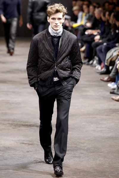 Look 36